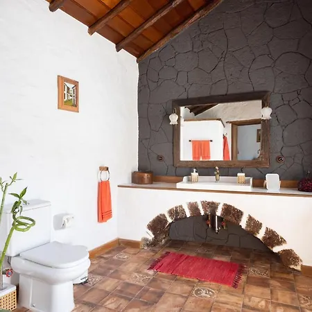 Casa Sotomayor Holiday home *